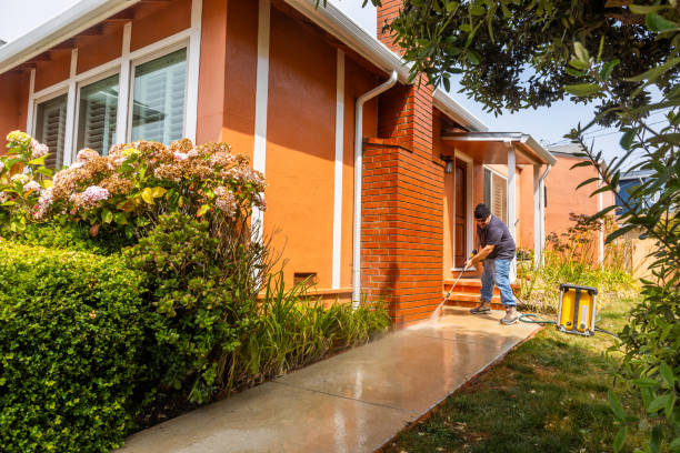 Pressure Washing Services for Businesses in Davenport, IA